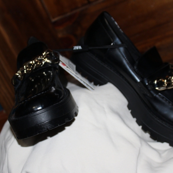 NEW ZARA Loafers - Picture 7 of 16